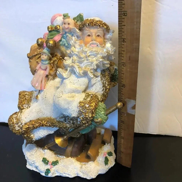 Vintage Santa and His Pals Christmas Figurine status Decor - Picture 2 of 7